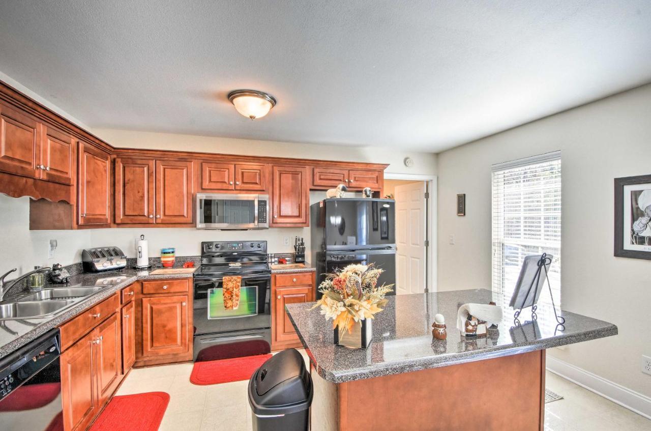 Blairsville Home With Deck And Stunning Mountain Views Hood Εξωτερικό φωτογραφία